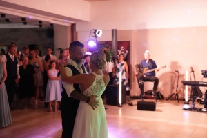 Das Brautpaar ist bereit - Hochzeitslocation Zum Gugg