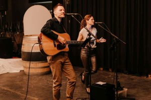 Harmonisches Gesangsduo