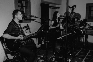 Hochzeitsband mit Sängern und Sänger