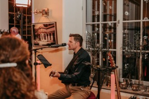 Hochzeitsmusiker in der Orangerie im Schlosspark Steyr Hochzeitsmusiker in der Orangerie im Schlosspark Steyr