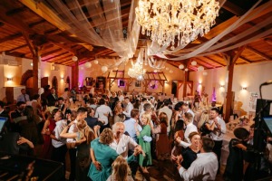Hochzeitsparty mit Band am Attersee