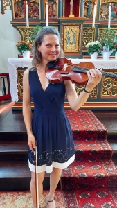 Klassische Musikerin für die Trauung