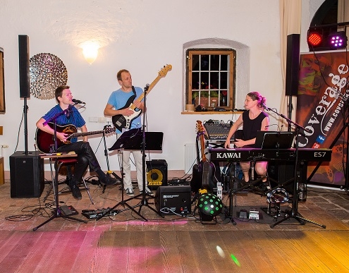 Moar in Gruenbach mit Band Coverage