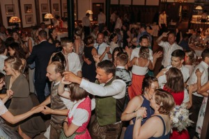 Partyduo sorgt für Stimmung