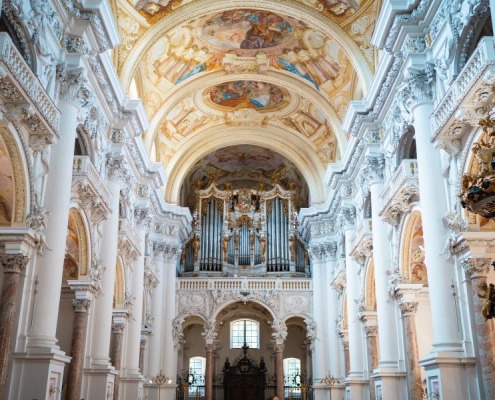Stift Sankt Florian Basilika mit Orgel